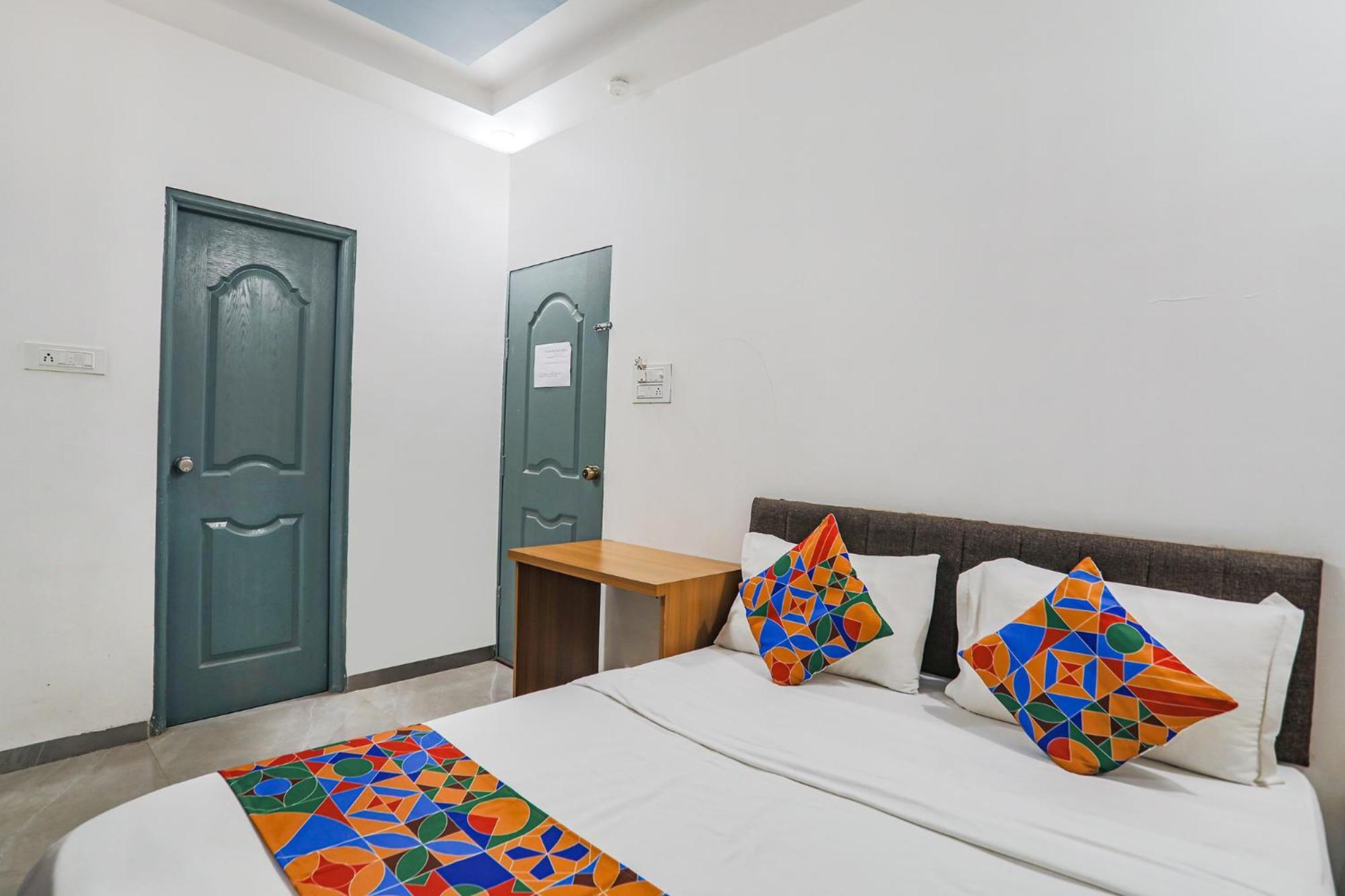 Hotel Fabexpress Pramila Prakash Nagpur Zewnętrze zdjęcie