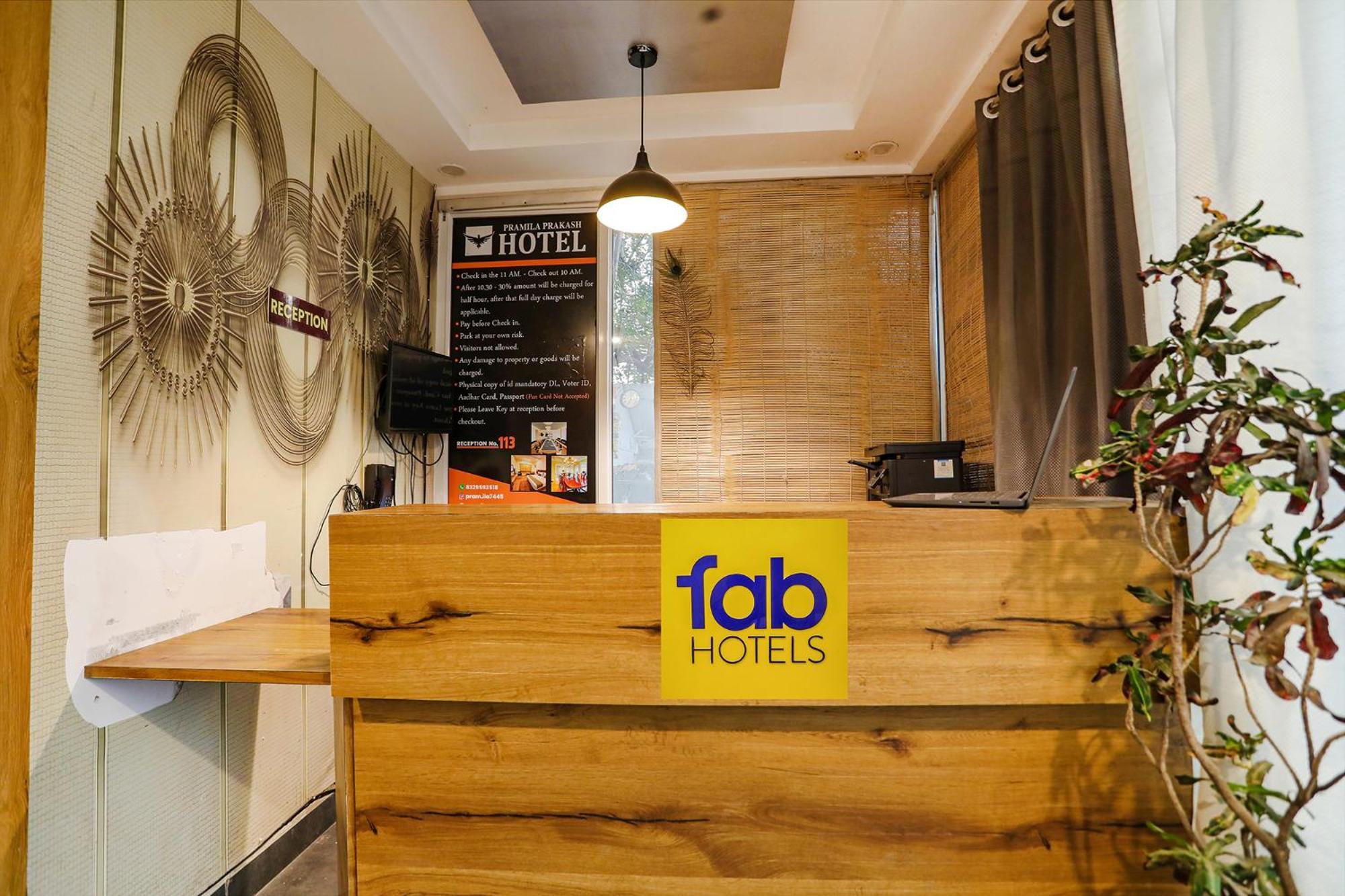 Hotel Fabexpress Pramila Prakash Nagpur Zewnętrze zdjęcie